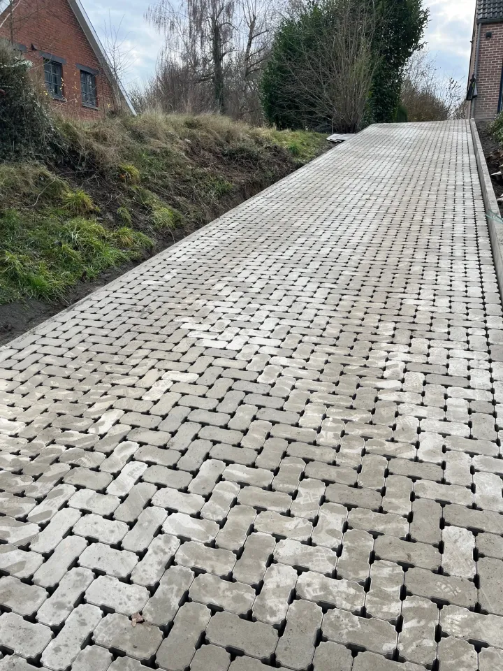allée extérieure en pavés réalisée par Green Concept à Saint-Georges